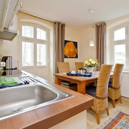 Haus Auf Dem Huegel Klassische 01 Apartmán *